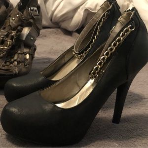 Black Madeline heels